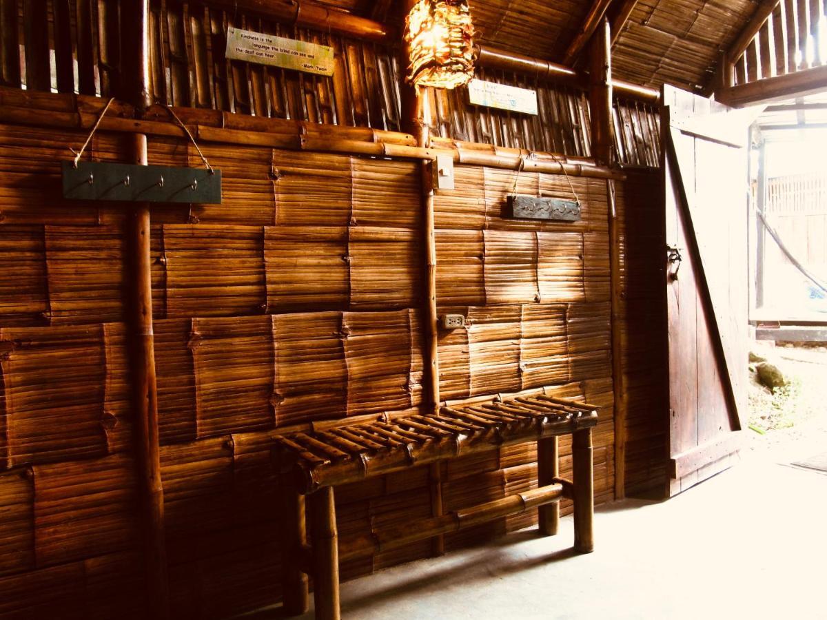 The Mudhouse Hostel Mompiche Exterior foto