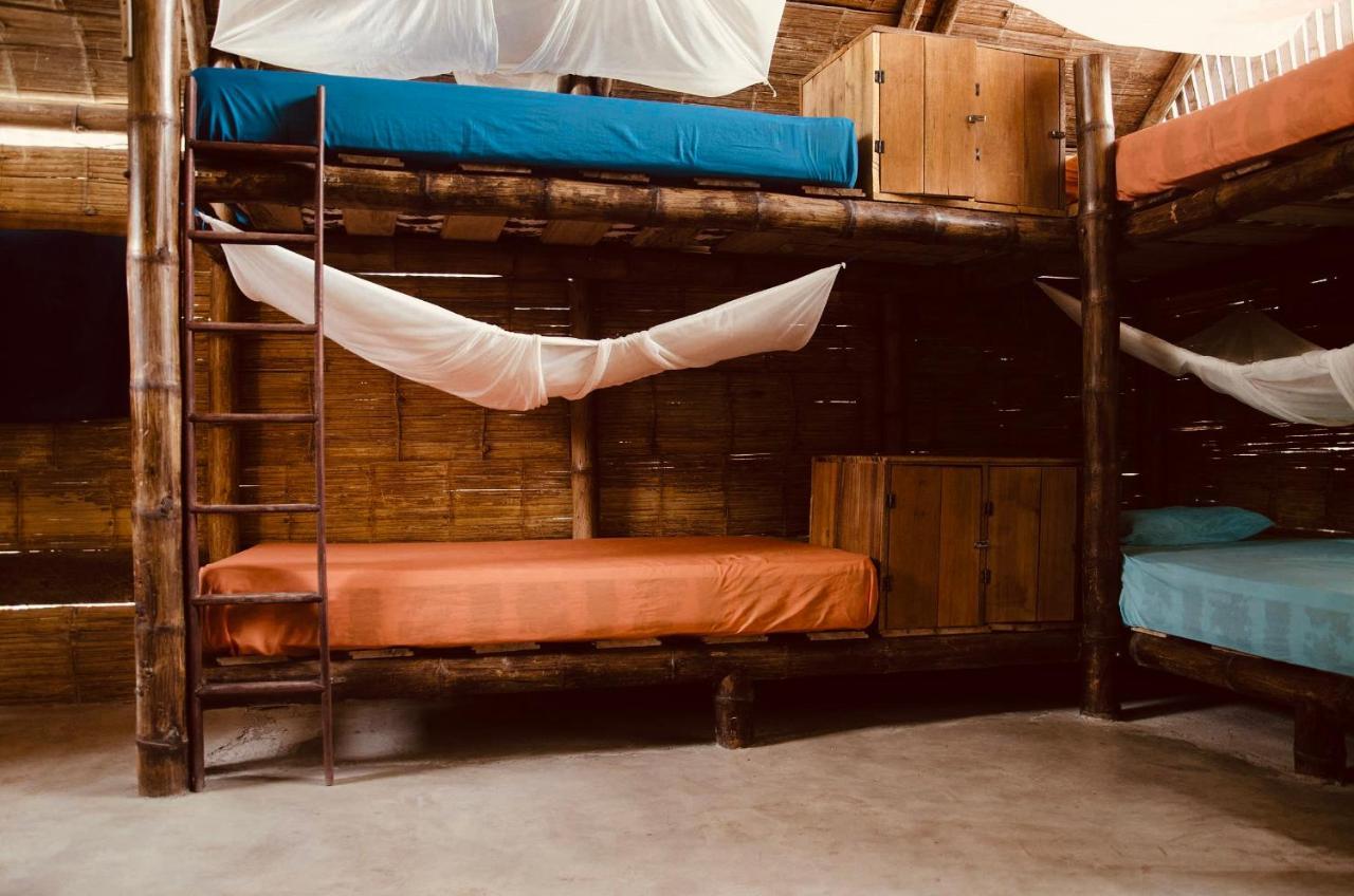 The Mudhouse Hostel Mompiche Exterior foto